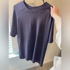 Lululemon metal vent tech 2.0 short sleeve purple size XL